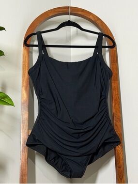 MiracleSuit 16W Black Drape Front Underwire 1 Piece Bathing Suit USA Union Made